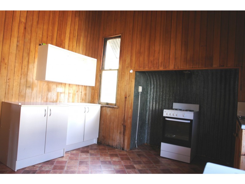 8 Berlin Street, Rosewood QLD 4340