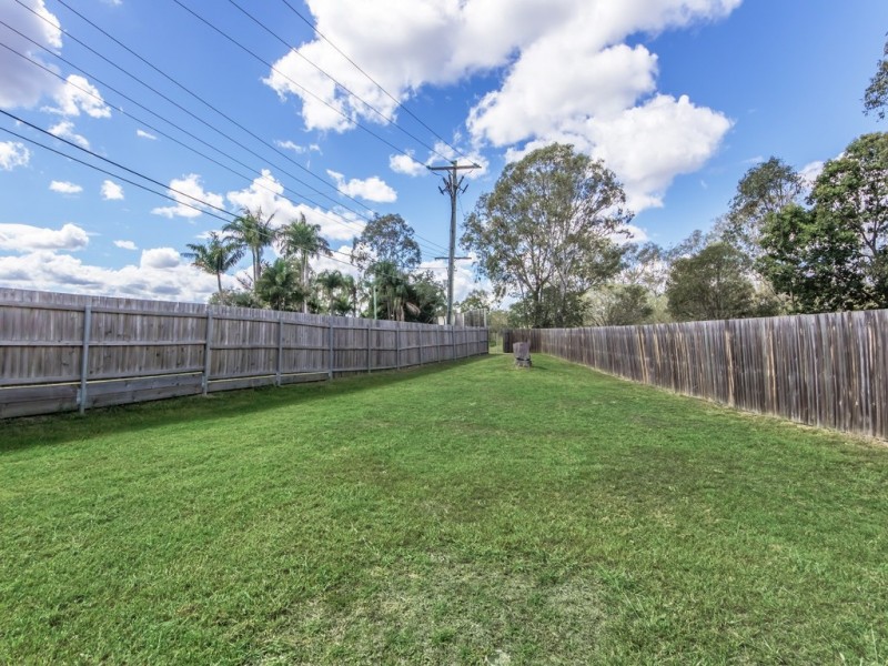 13 Owen Street, Raceview QLD 4305
