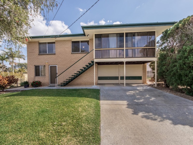 3 Loveanius Street, Silkstone QLD 4304