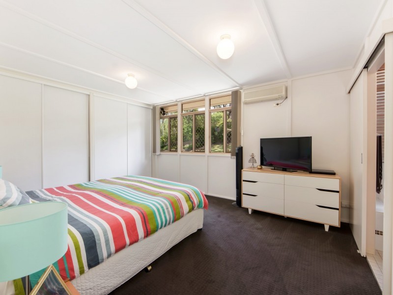 15 Coates Court, Brassall QLD 4305