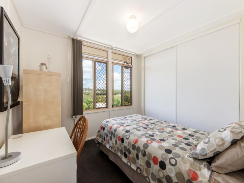 15 Coates Court, Brassall QLD 4305