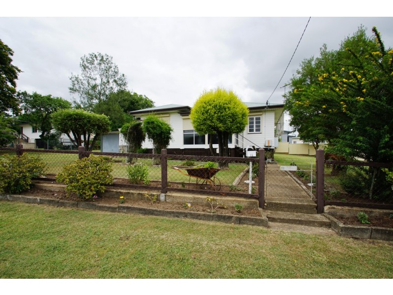 11 Main Street, Marburg QLD 4346