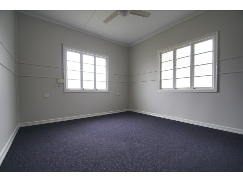 11 Main Street, Marburg QLD 4346