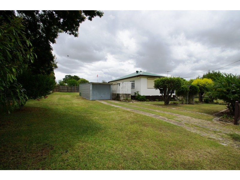 11 Main Street, Marburg QLD 4346
