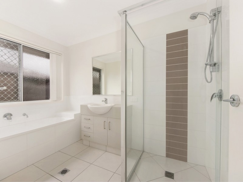 14 Brindabella Close, Brassall QLD 4305