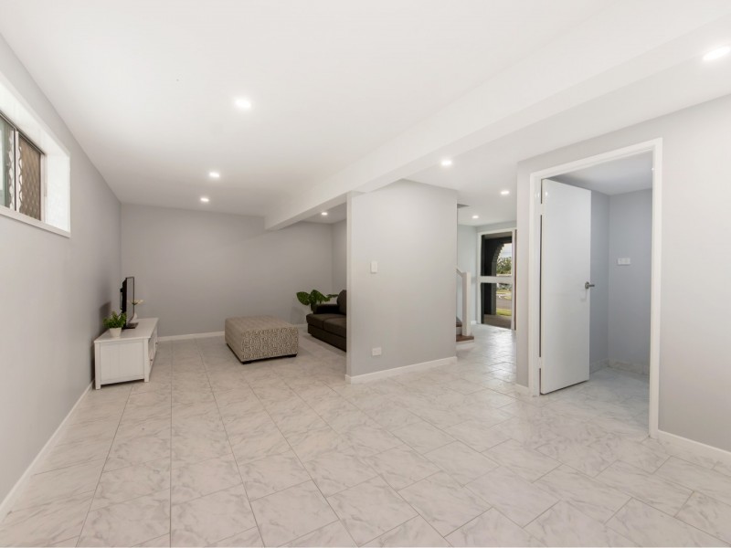 1 Adina Street, Raceview QLD 4305