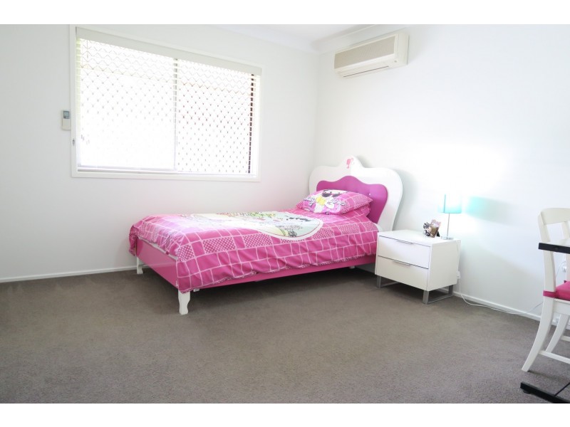 18 Horan Street, Woodend QLD 4305