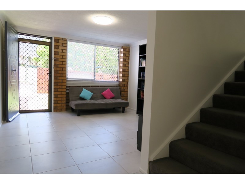 18 Horan Street, Woodend QLD 4305