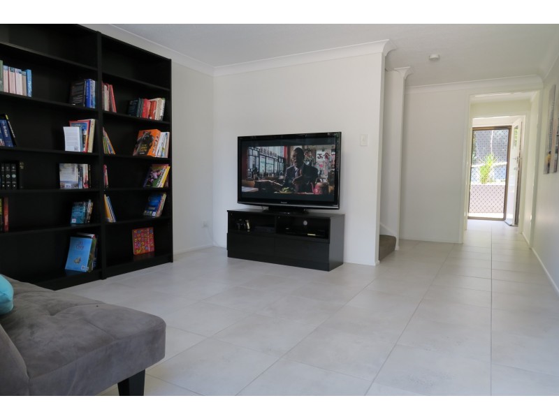 18 Horan Street, Woodend QLD 4305