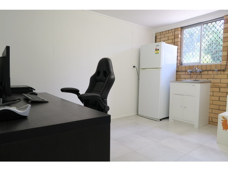 18 Horan Street, Woodend QLD 4305