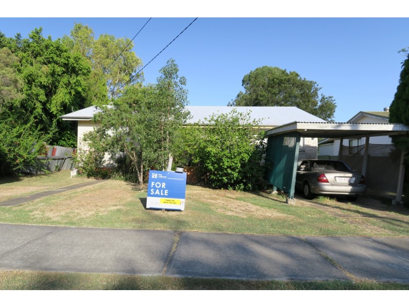 30 Russell Street, Silkstone QLD 4304