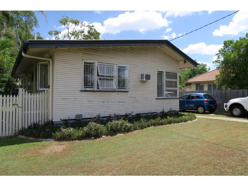 18 Birrell Street, Leichhardt QLD 4305