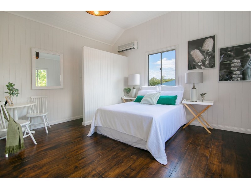 1 Blackwood Street, East Ipswich QLD 4305