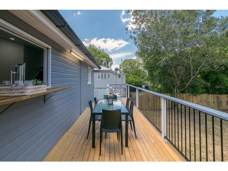 1 Blackwood Street, East Ipswich QLD 4305