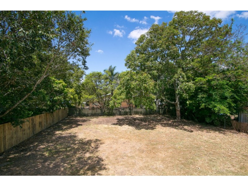 1 Blackwood Street, East Ipswich QLD 4305