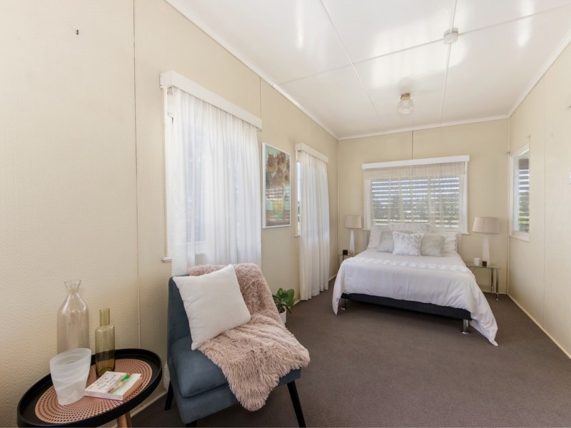 25 Matthew Street, Rosewood QLD 4340