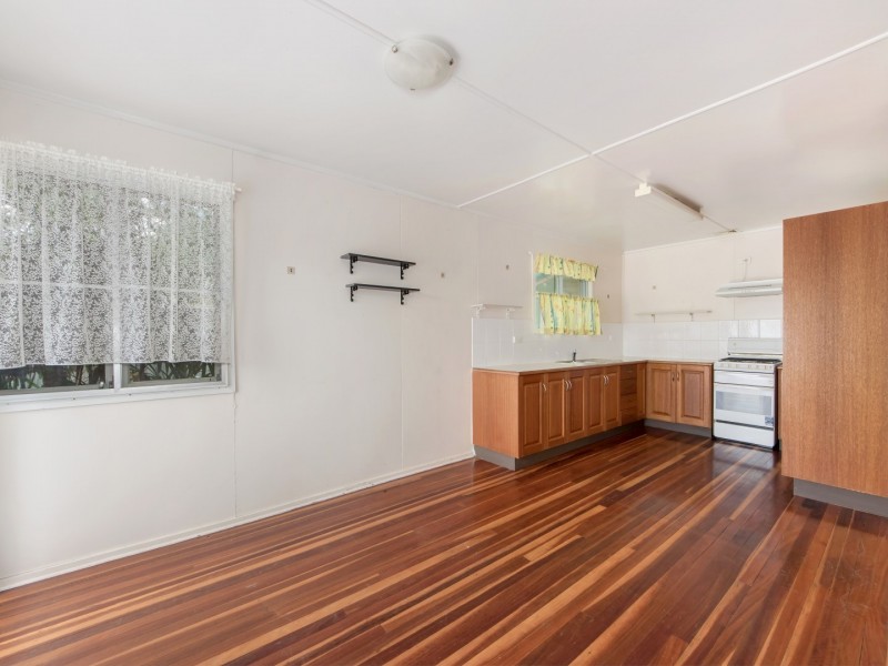 13 Felette Street, Leichhardt QLD 4305