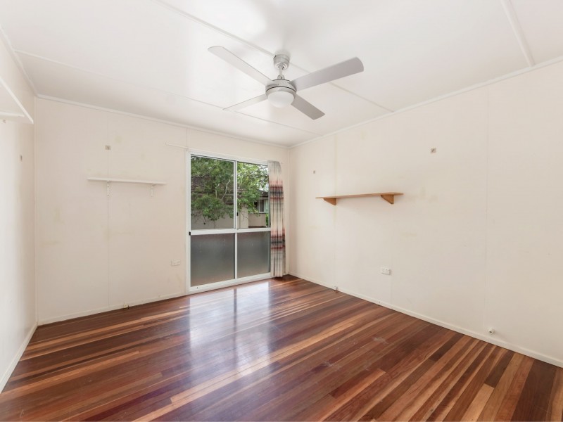 13 Felette Street, Leichhardt QLD 4305