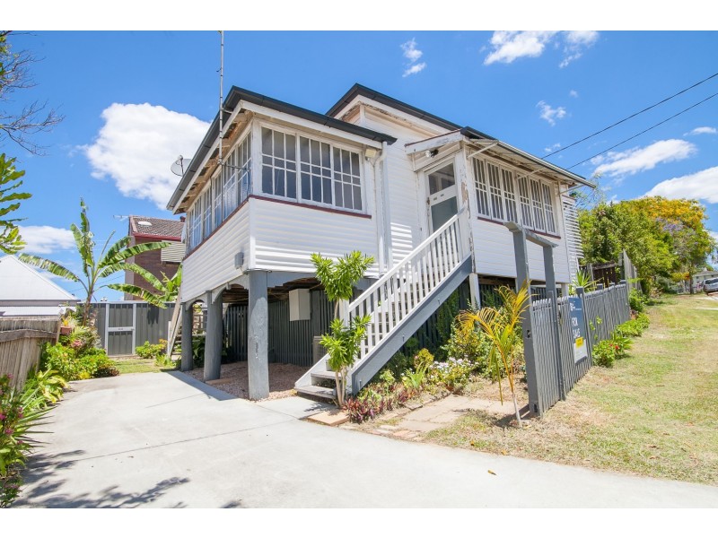 16 Elizabeth Street, Woodend QLD 4305