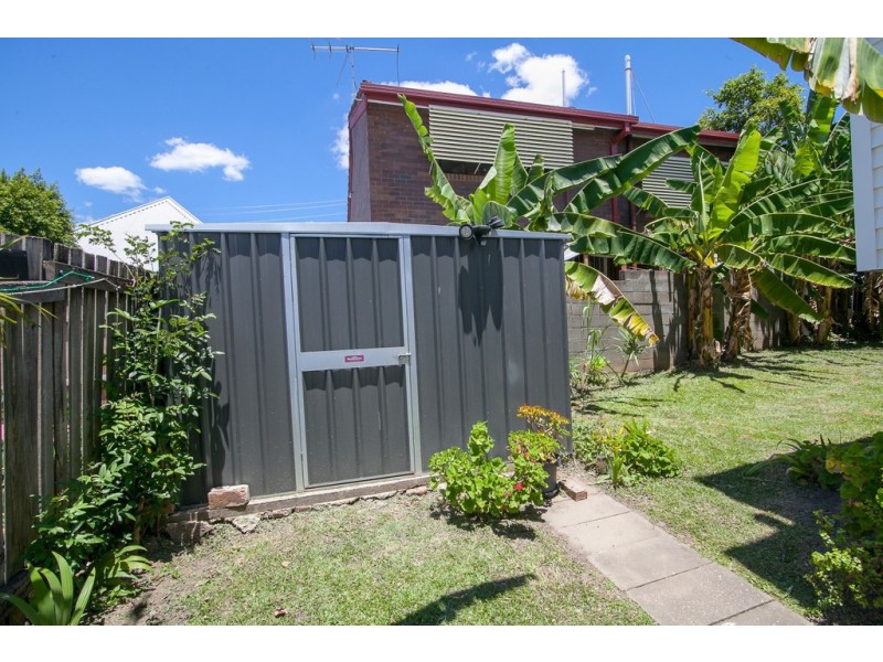 16 Elizabeth Street, Woodend QLD 4305