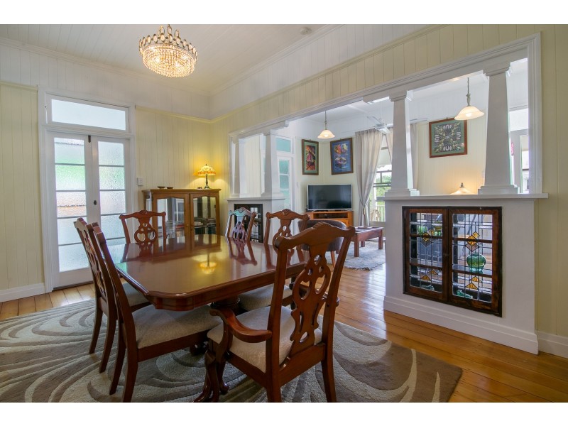 14 Sinclair Street, Newtown QLD 4305