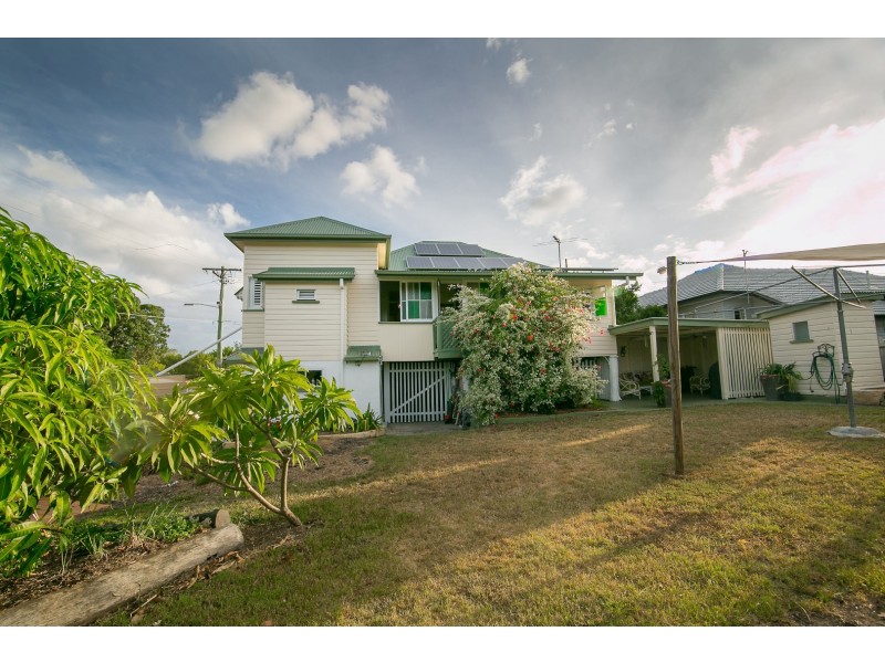 14 Sinclair Street, Newtown QLD 4305