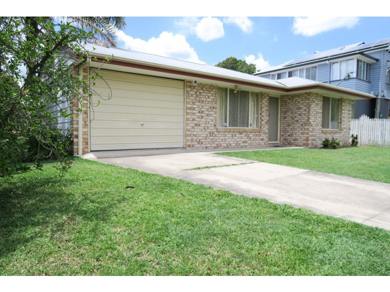 2A Walsh Street, Newtown QLD 4305