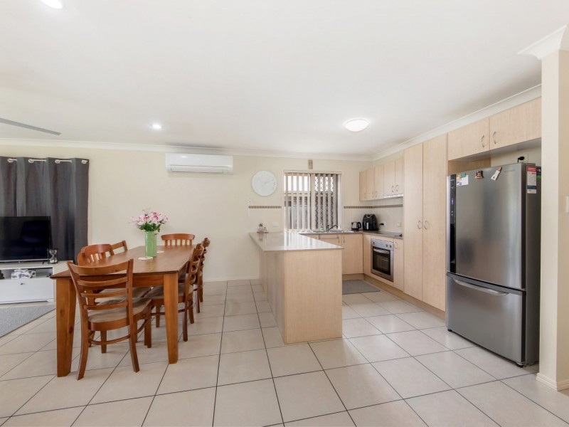 58 Dornoch Crescent, Raceview QLD 4305