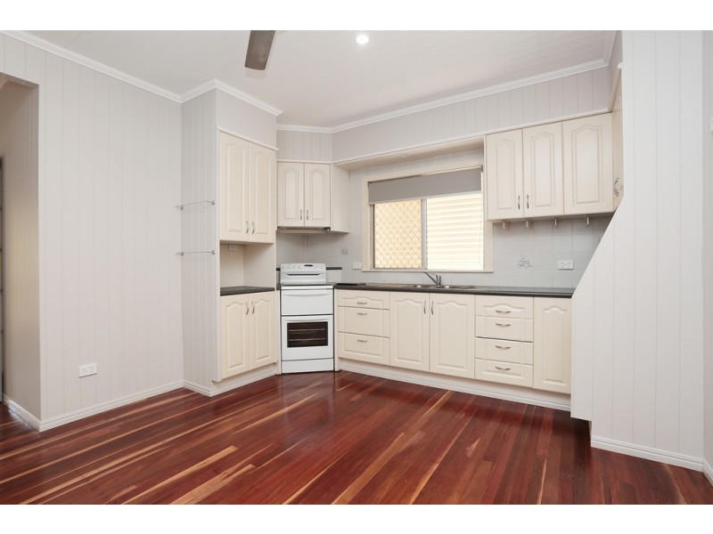 18 Kerton Street, Brassall QLD 4305