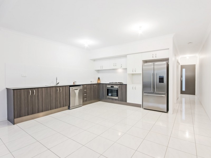 37 Acacia Lane, Ripley QLD 4306