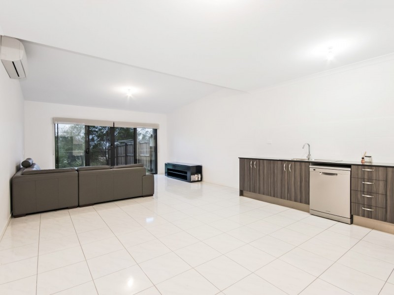 37 Acacia Lane, Ripley QLD 4306
