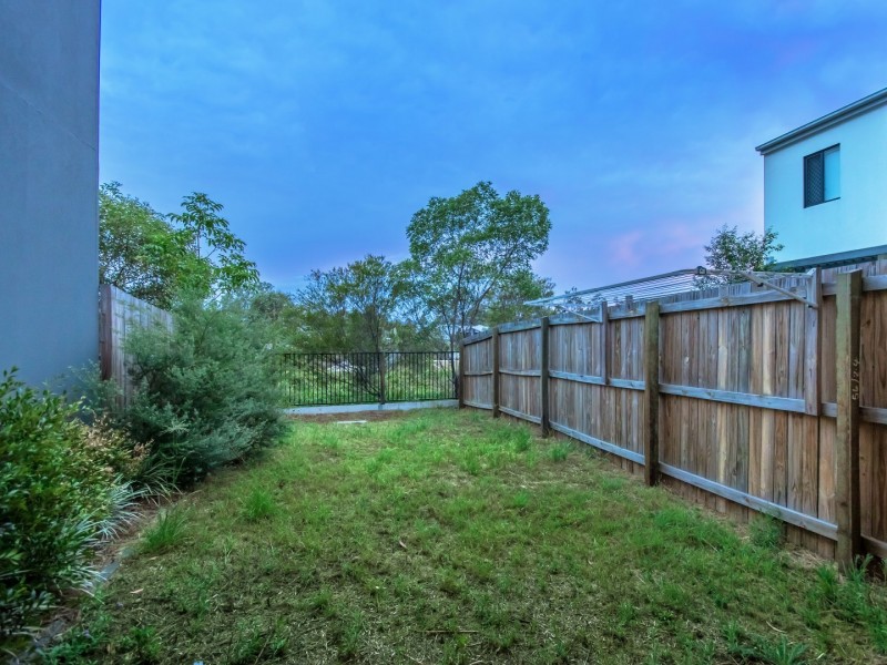 37 Acacia Lane, Ripley QLD 4306