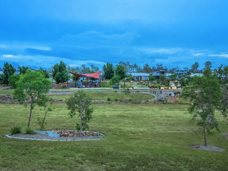 37 Acacia Lane, Ripley QLD 4306