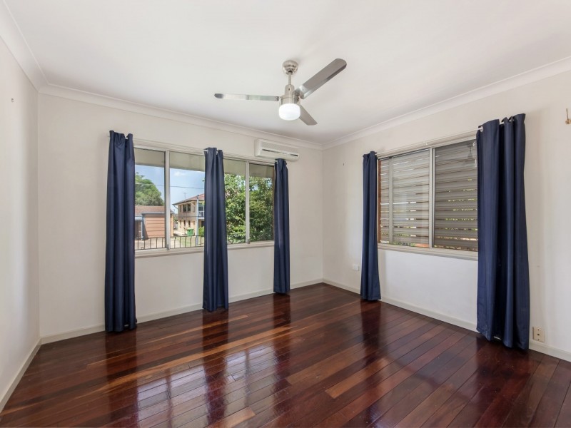 18 Kiah Street, Eastern Heights QLD 4305