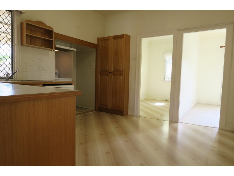 12A Greenham Street, Raceview QLD 4305