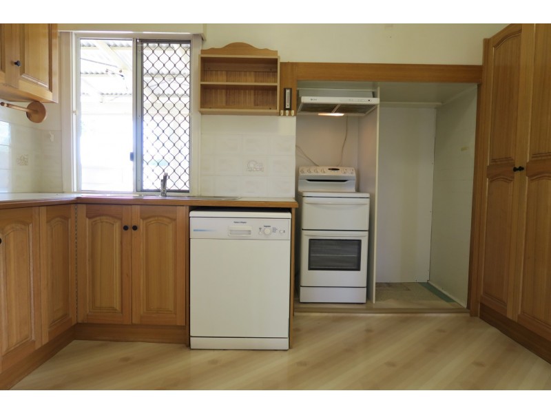 12A Greenham Street, Raceview QLD 4305