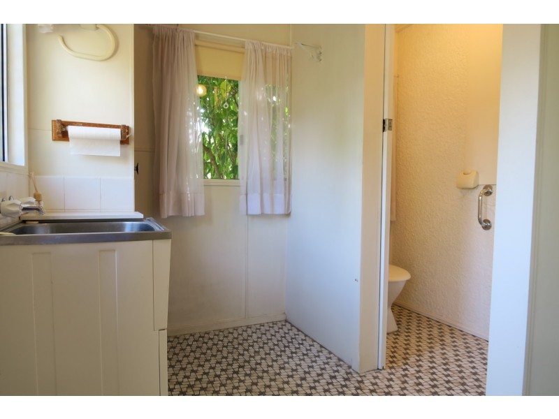 12A Greenham Street, Raceview QLD 4305