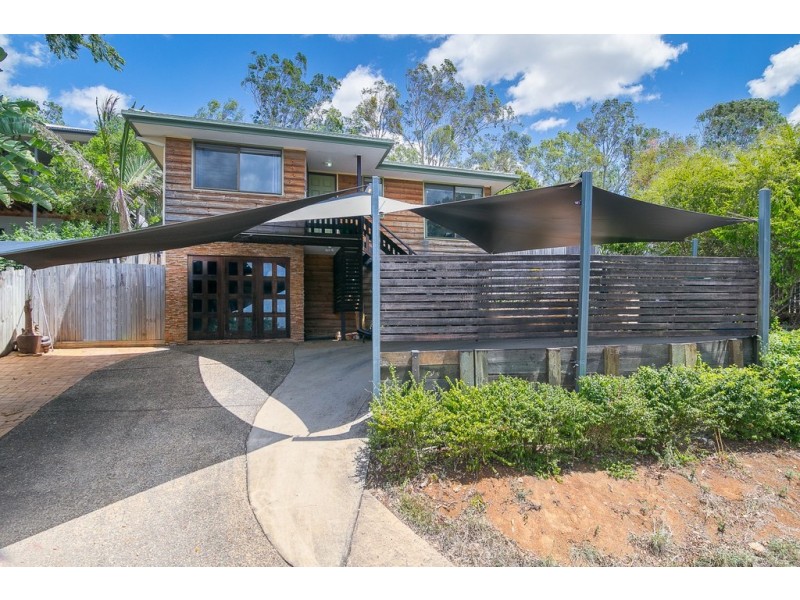 9 Henry Samuel Drive, Redbank Plains QLD 4301