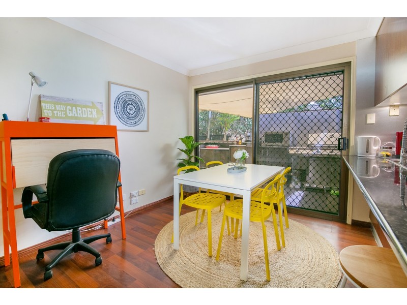 9 Henry Samuel Drive, Redbank Plains QLD 4301