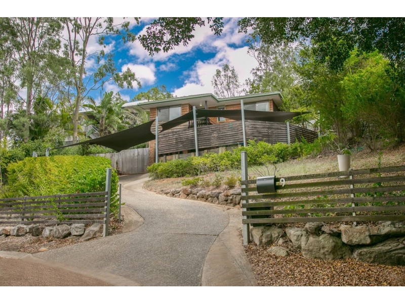 9 Henry Samuel Drive, Redbank Plains QLD 4301