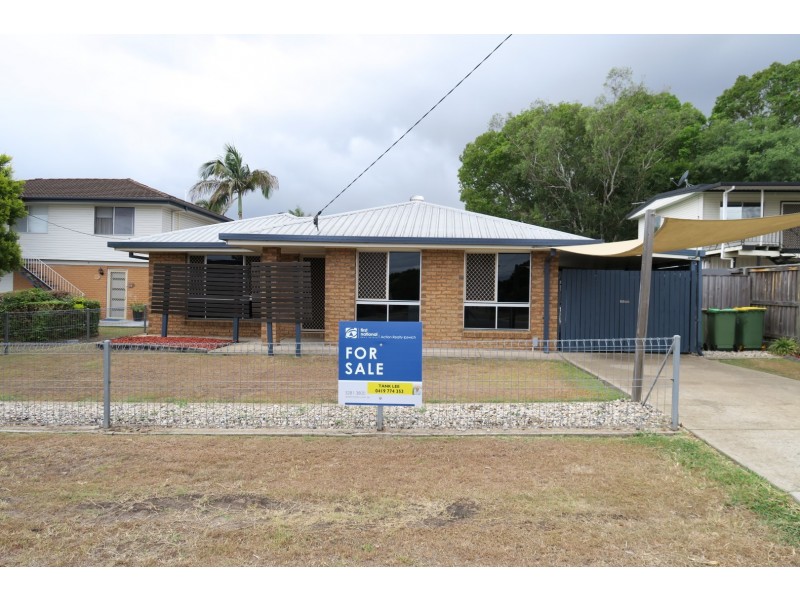 16 Pine Street, Flinders View QLD 4305
