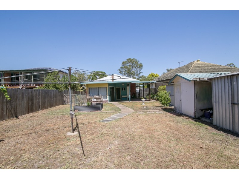 30 Vineyard Street, One Mile QLD 4305