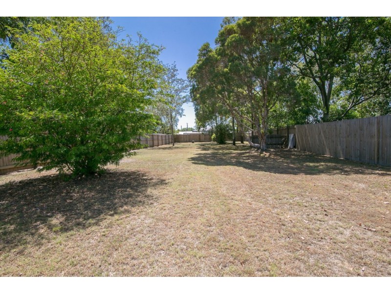 30 Vineyard Street, One Mile QLD 4305