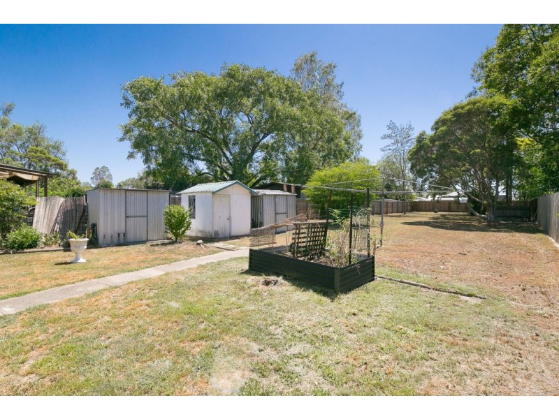 30 Vineyard Street, One Mile QLD 4305