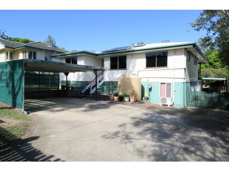 40 Larsen Street, Leichhardt QLD 4305
