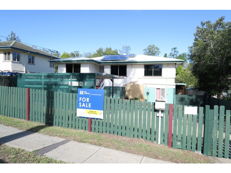 40 Larsen Street, Leichhardt QLD 4305