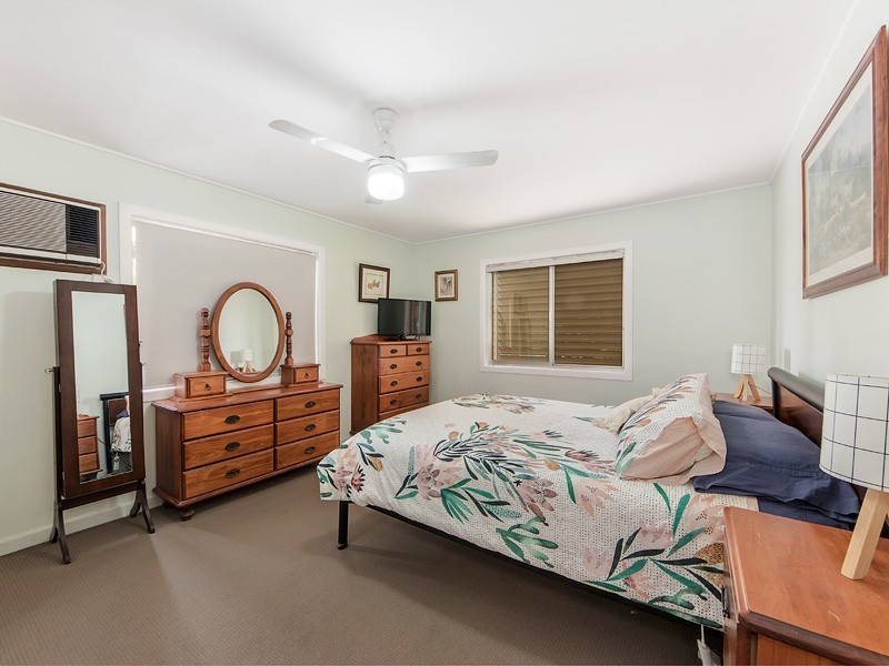 39 Stephenson Street, Coalfalls QLD 4305