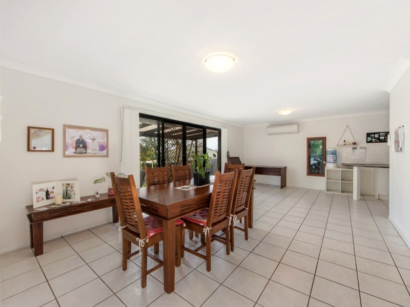 7 Kathleen Place, Yamanto QLD 4305