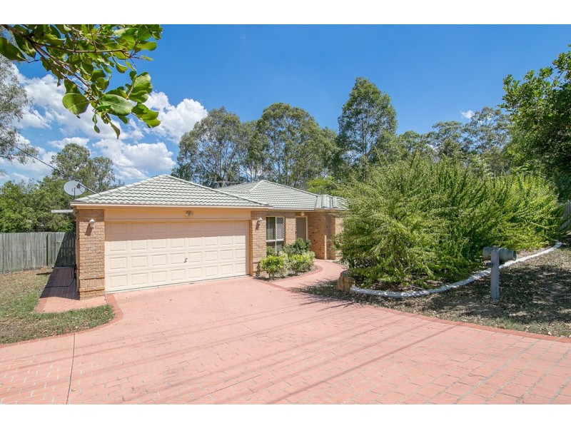 3 College Road, Karana Downs QLD 4306