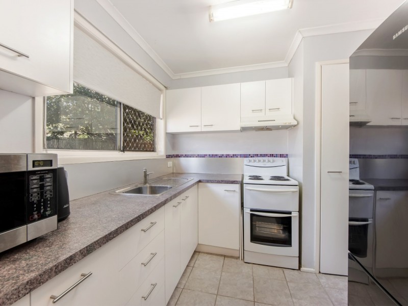 8 Border Court, Brassall QLD 4305